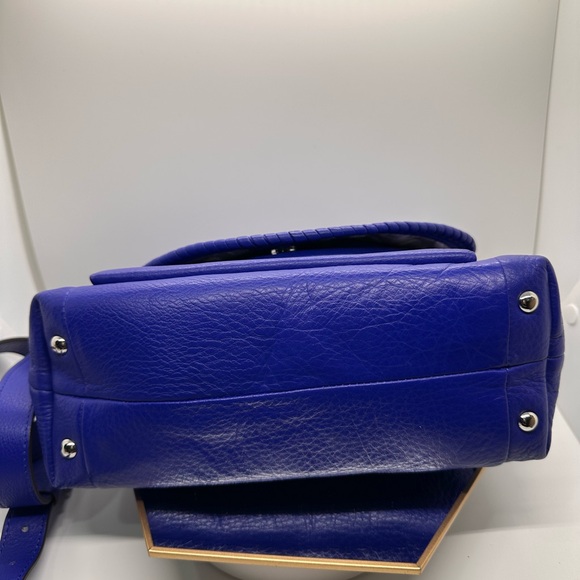 Aimee Kestenberg ALL FOR LOVE Crossbody Bag - Picture 3 of 9